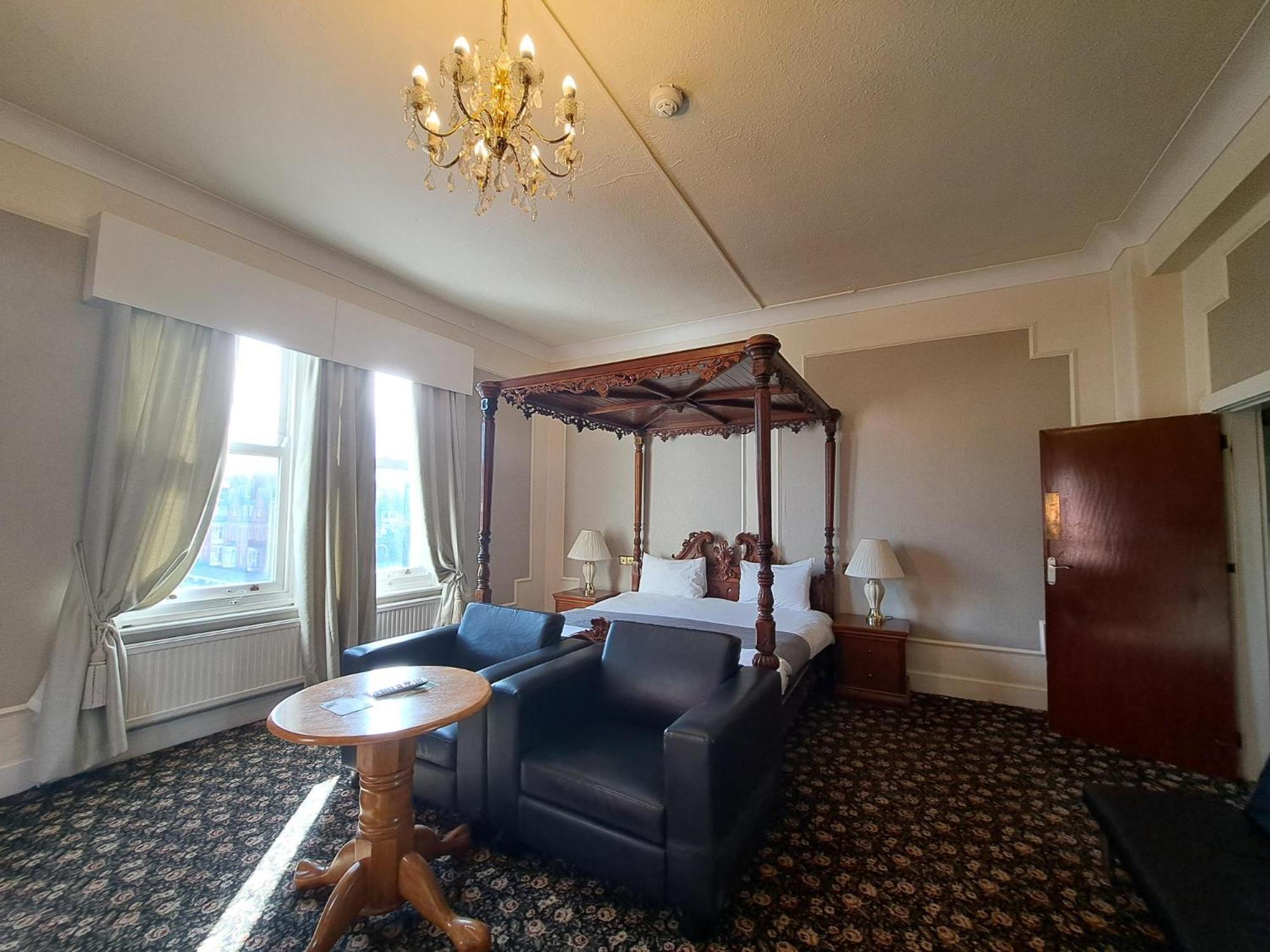 Scarisbrick Hotel Саутпорт Екстериор снимка