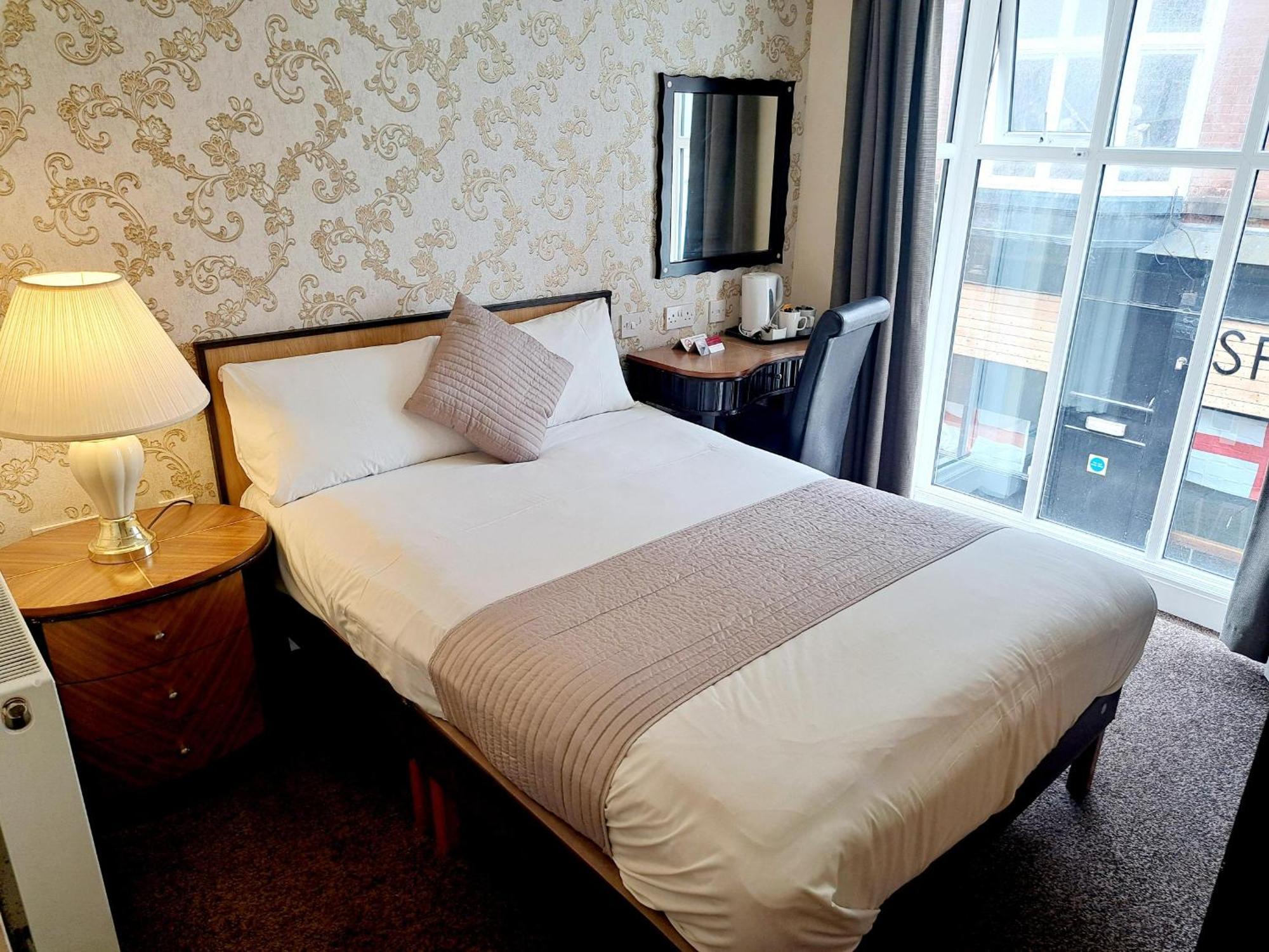 Scarisbrick Hotel Саутпорт Екстериор снимка