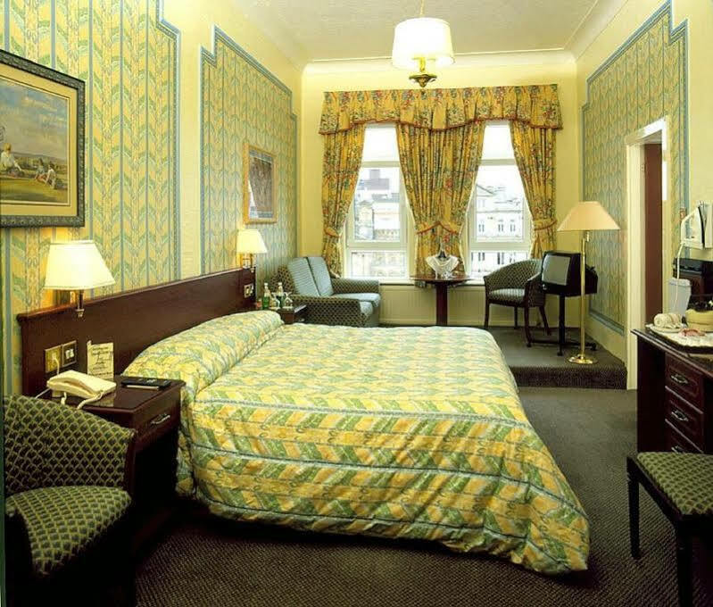 Scarisbrick Hotel Саутпорт Екстериор снимка